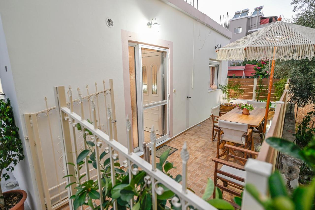 Popi's House Khania